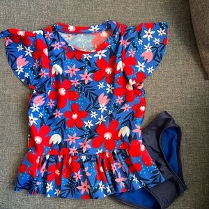 Girls 2 piece swimsuit